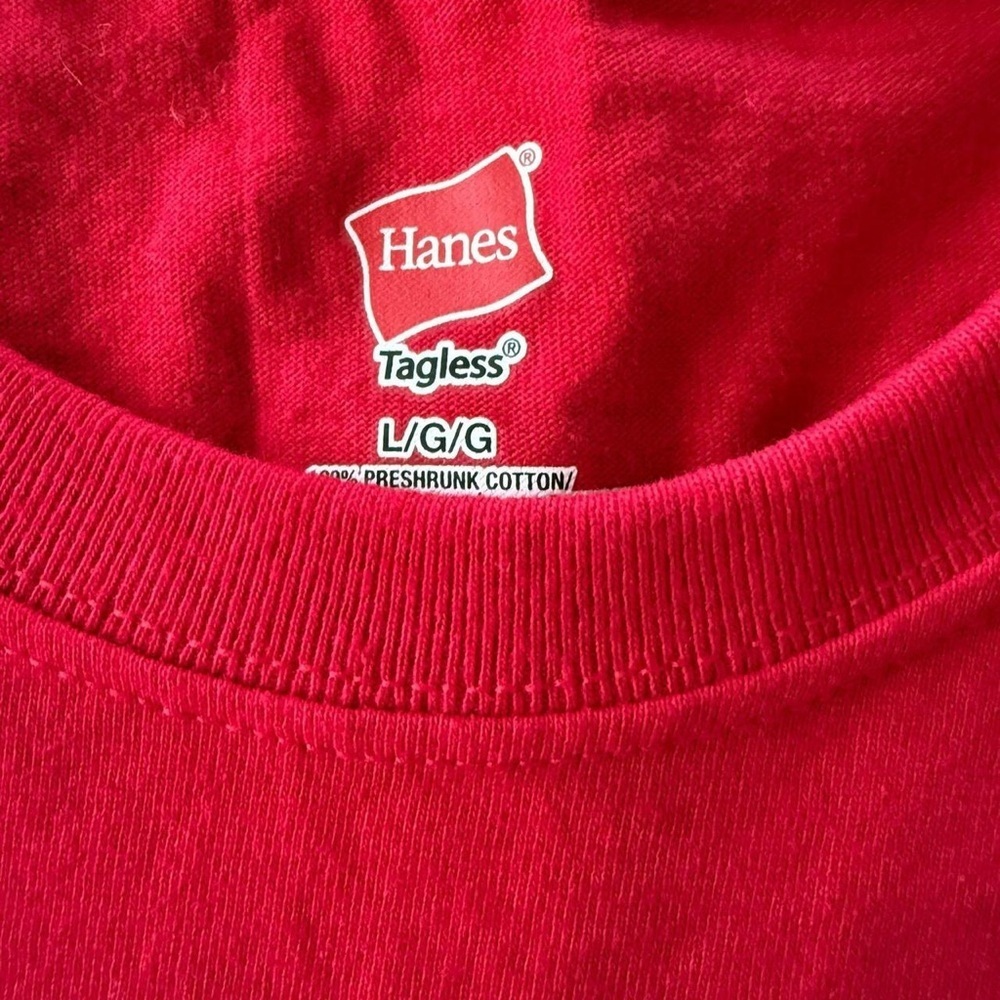 Hanes Red Short Sleeve Tee with Graphic Design - Picture 3 of 5